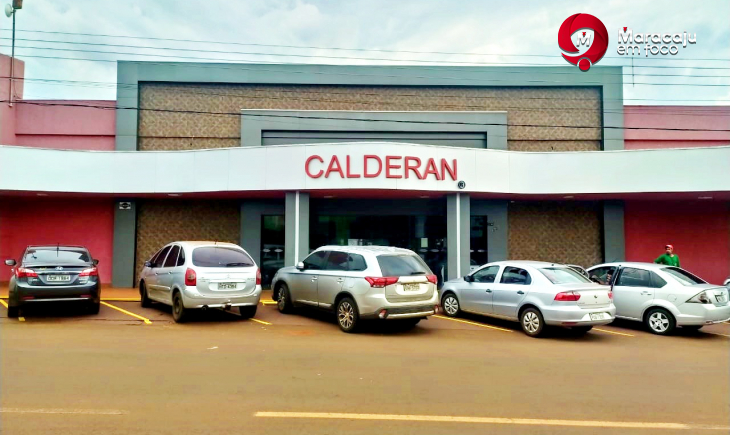 Calderan Móveis realiza promoção e parcela todos os itens da loja em até 12 vezes. 