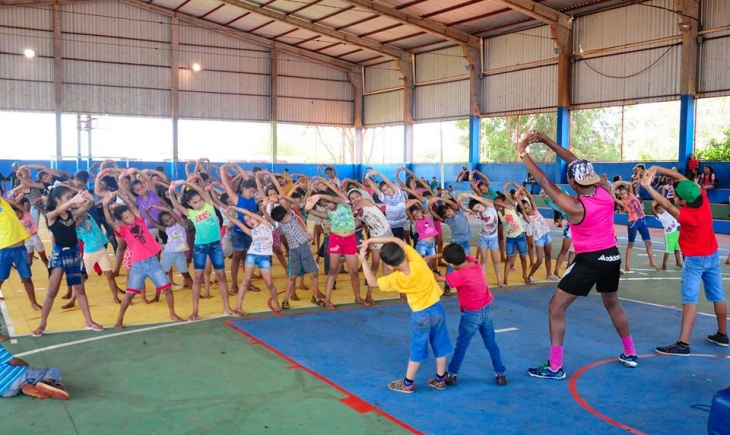 Prefeitura de Maracaju e Secretaria de Assistência Social realizam Ação de Dia das Crianças em Vista Alegre.