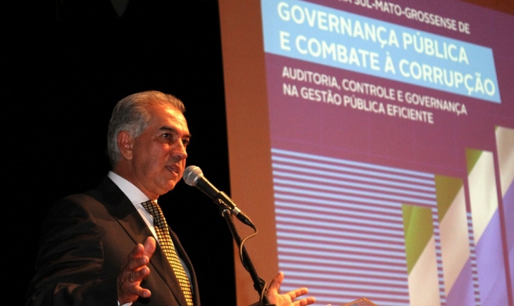 Reinaldo Azambuja aperfeiçoa mecanismos de transparência e combate à corrupção em MS