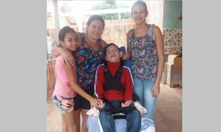 Maracaju: Irmã de Luiz Miguel faz rifa de passeio e hospedagem em Bonito para construir quarto apto para o jovem.