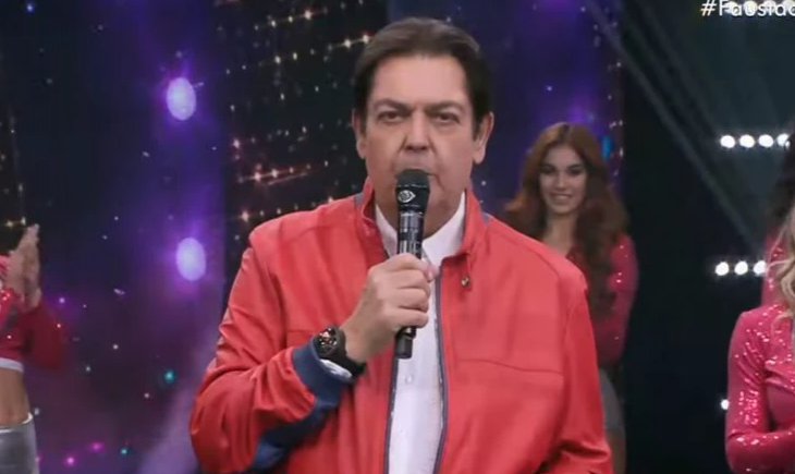 Faustão oferece cachê alto para que demitidos da Globo apareçam em seu programa