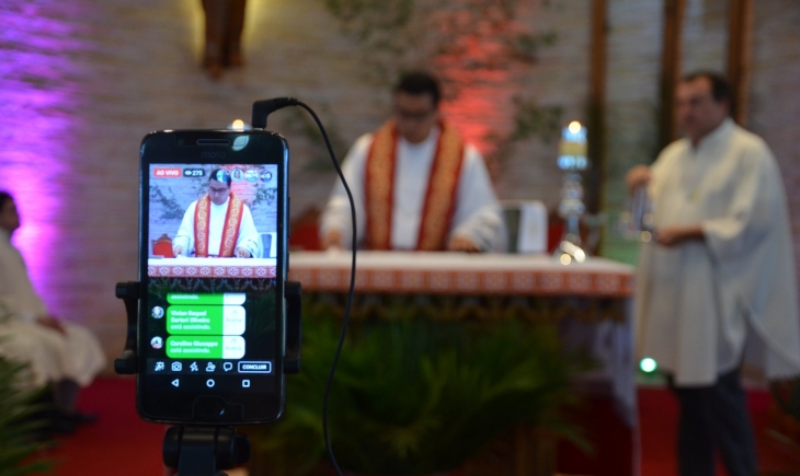 Igreja Católica de Maracaju realizou tradicional “Missa de Ramos” com transmissão ao vivo pelas redes sociais.