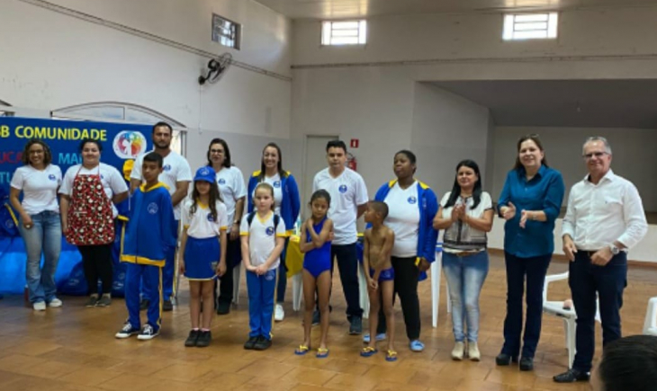 Em parceria com a Prefeitura de Maracaju, Projeto AABB Comunidade recebe Kit’s de Higiene e uniformes para alunos