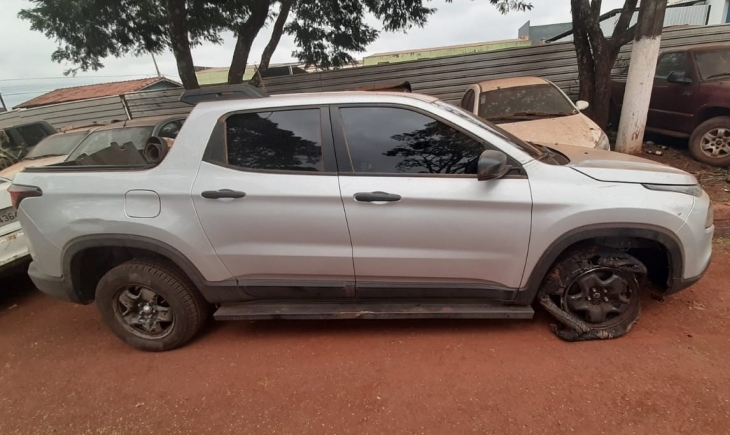 Veículo roubado no Rio de Janeiro que seria levado para o Paraguai foi recuperado pelo DOF na região de Maracaju.
