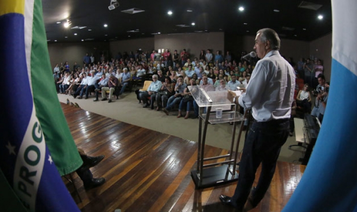 Reinaldo Azambuja injeta milhões de investimentos em Corumbá ao celebrar aniversário de 239 anos da cidade