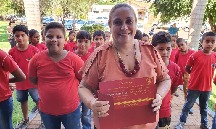 Vereadora Marinice Penajo recebe homenagem do Projeto Bombeiros do Amanhã