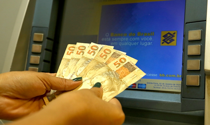Governo encerra pagamentos de março e movimenta R$ 482 milhões na economia de MS