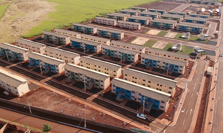 Governo de Reinaldo Azambuja executa maior programa habitacional de MS, com 20 mil casas