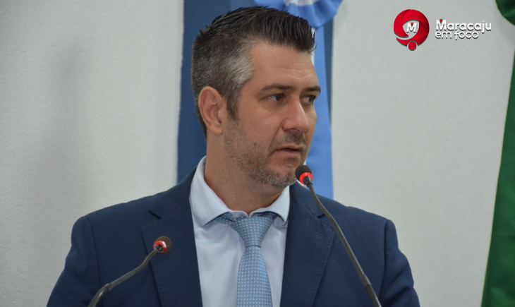 Vereador Gustavo Duó pede contratação de Médico Veterinário para o Departamento de Zoonoses do município.