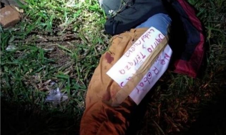 Ponta Porã: Jovem é assassinado após sequestro e é achado com bilhete colado no corpo