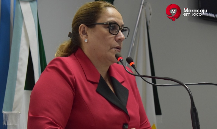 Vereadora Marinice Penajo pede implantação de Academia ao Ar Livre na Praça do BNH e José Brejão. Leia e assista.