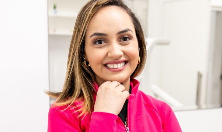 Odontóloga Dra. Ariani Araújo: Harmonização Orofacial. 