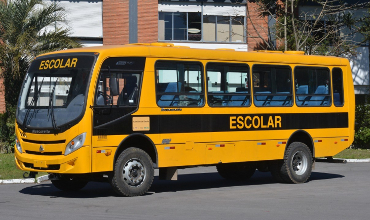 Vereador Oseias Enfermeiro pede recursos para compra dois ônibus de transporte escolar para Maracaju.