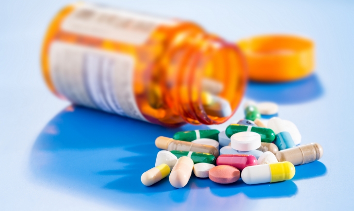 70% dos brasileiros fazem uso de medicamentos sem recomendação médica
