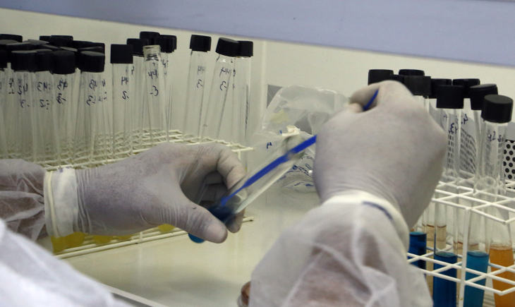 Laboratórios, drogarias e farmácias são obrigadas notificar casos suspeitos e testados de Coronavírus à SES