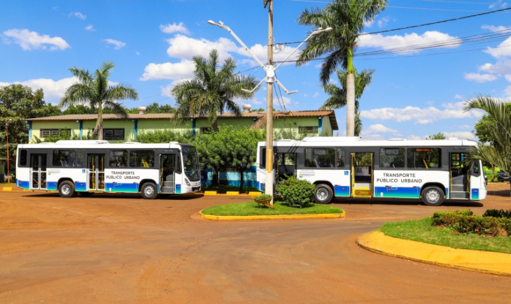 Com recursos próprios, Prefeitura de Maracaju atende demanda esperada há mais de 9 anos e beneficia comunidade com dois ônibus novos para transporte circular
