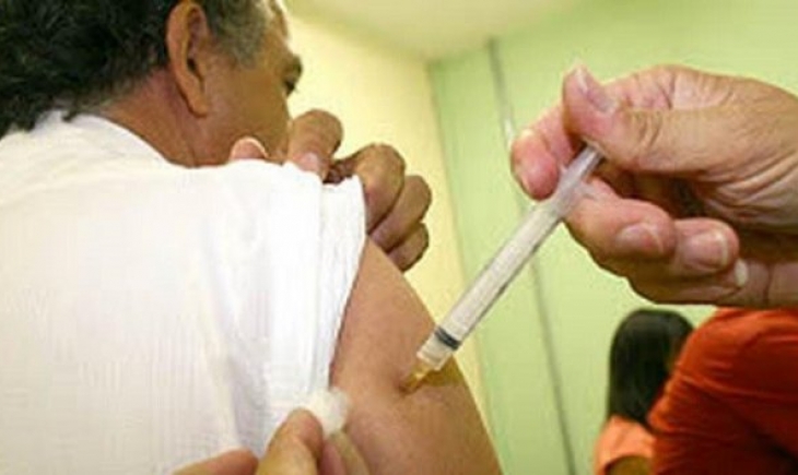Campanha de vacinação contra influenza começa nesta segunda