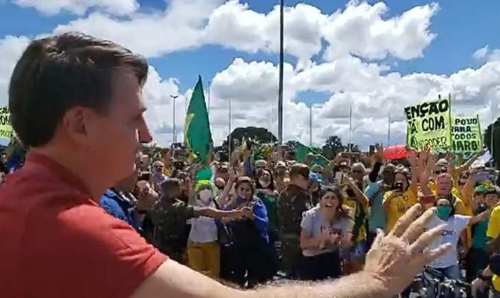 Discurso de Bolsonaro é 'escalada antidemocrática', dizem políticos