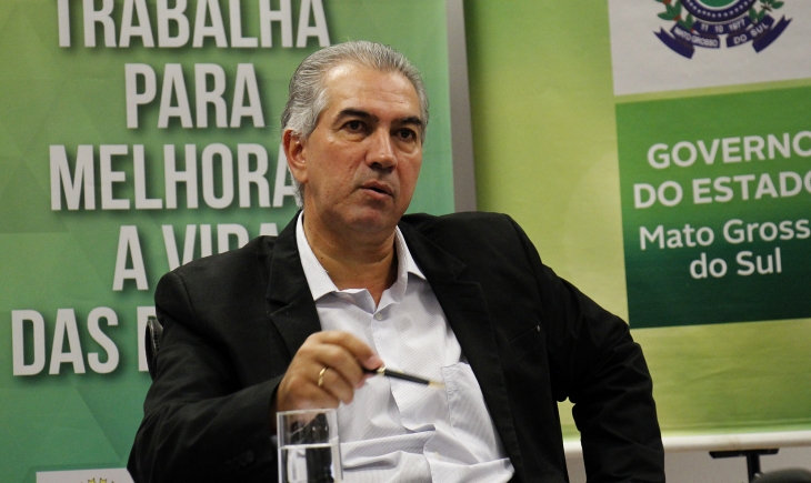 Reinaldo Azambuja sanciona lei que cria o Dia Estadual dos Conciliadores