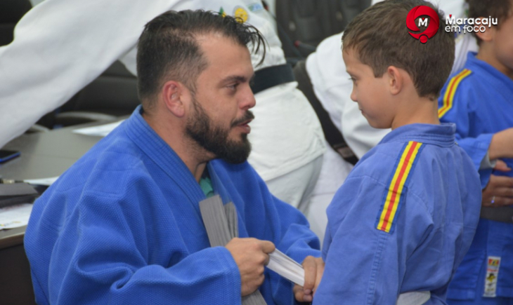 Robert Ziemann participa da cerimônia de troca de faixas dos judocas dos Projetos Judô Para Todos e Instituto Pequeno Cidadão.