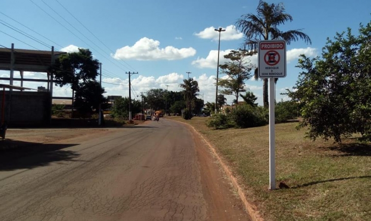 Maracaju: GEMUTRAN sinaliza Perimetral Norte e melhora trânsito aos motoristas. Saiba mais.