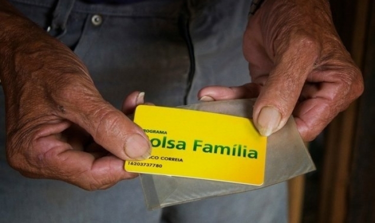 Para 114 mil famílias em MS, Caixa começa a pagar hoje 13º do Bolsa Família
