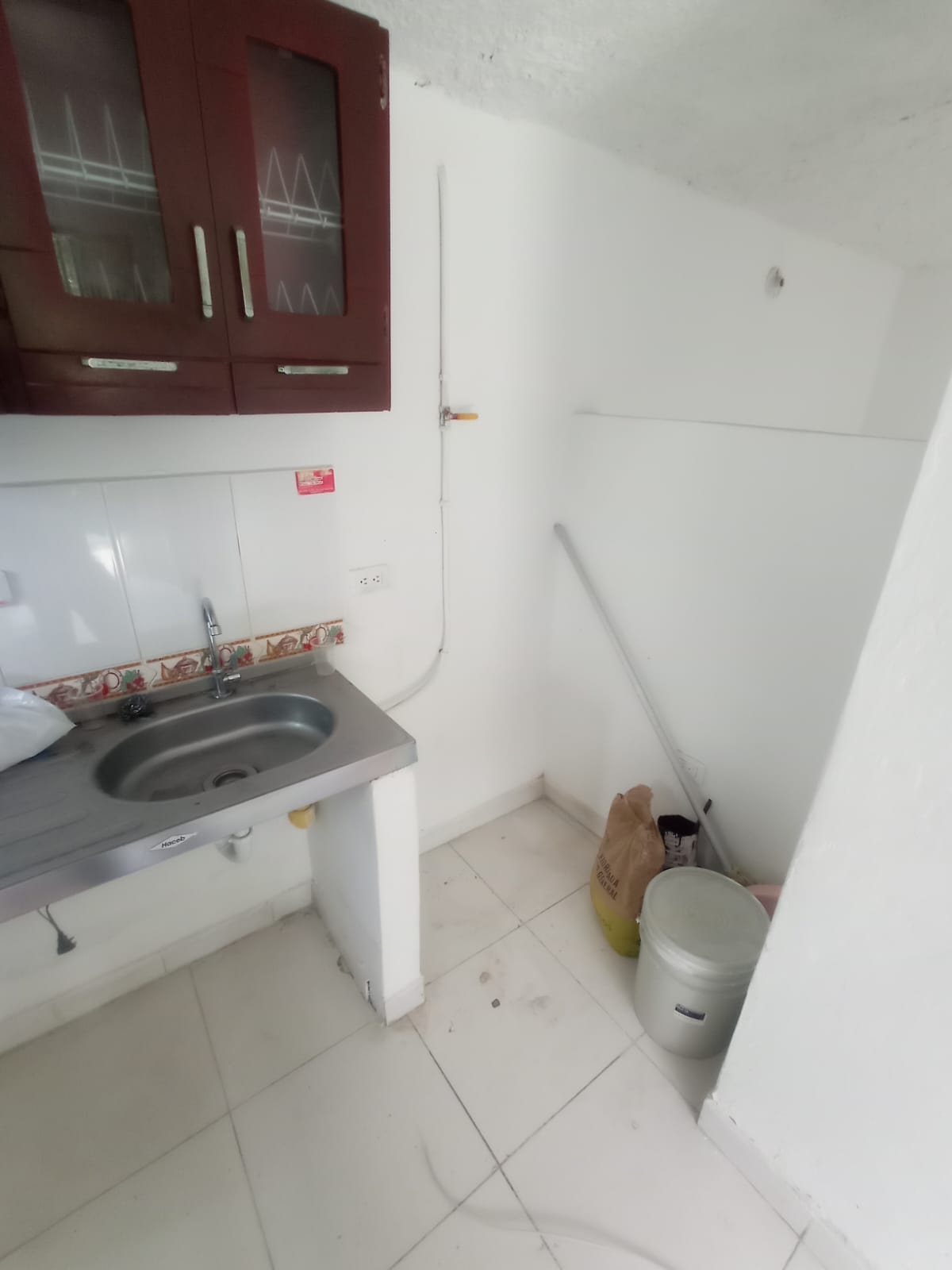 SAN ANTONIO PRADOS DEL ESTE, MEDELLÍN - AEAR01005