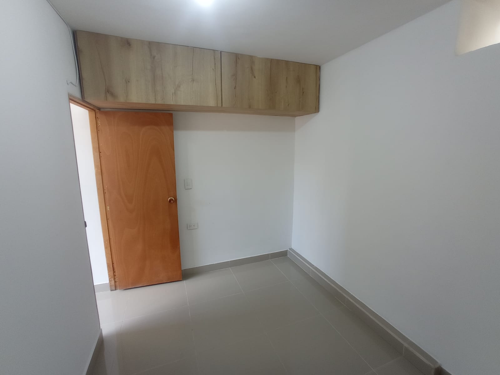 SANTA FE, MEDELLÍN - APAR00994