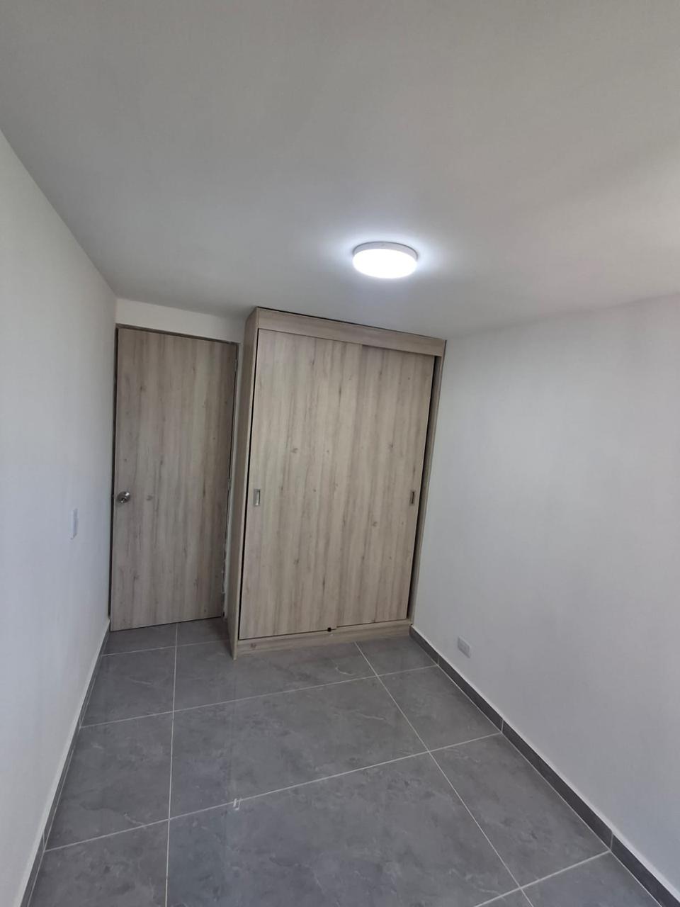 MARIA AUXILIADORA, MEDELLÍN - APAR01008