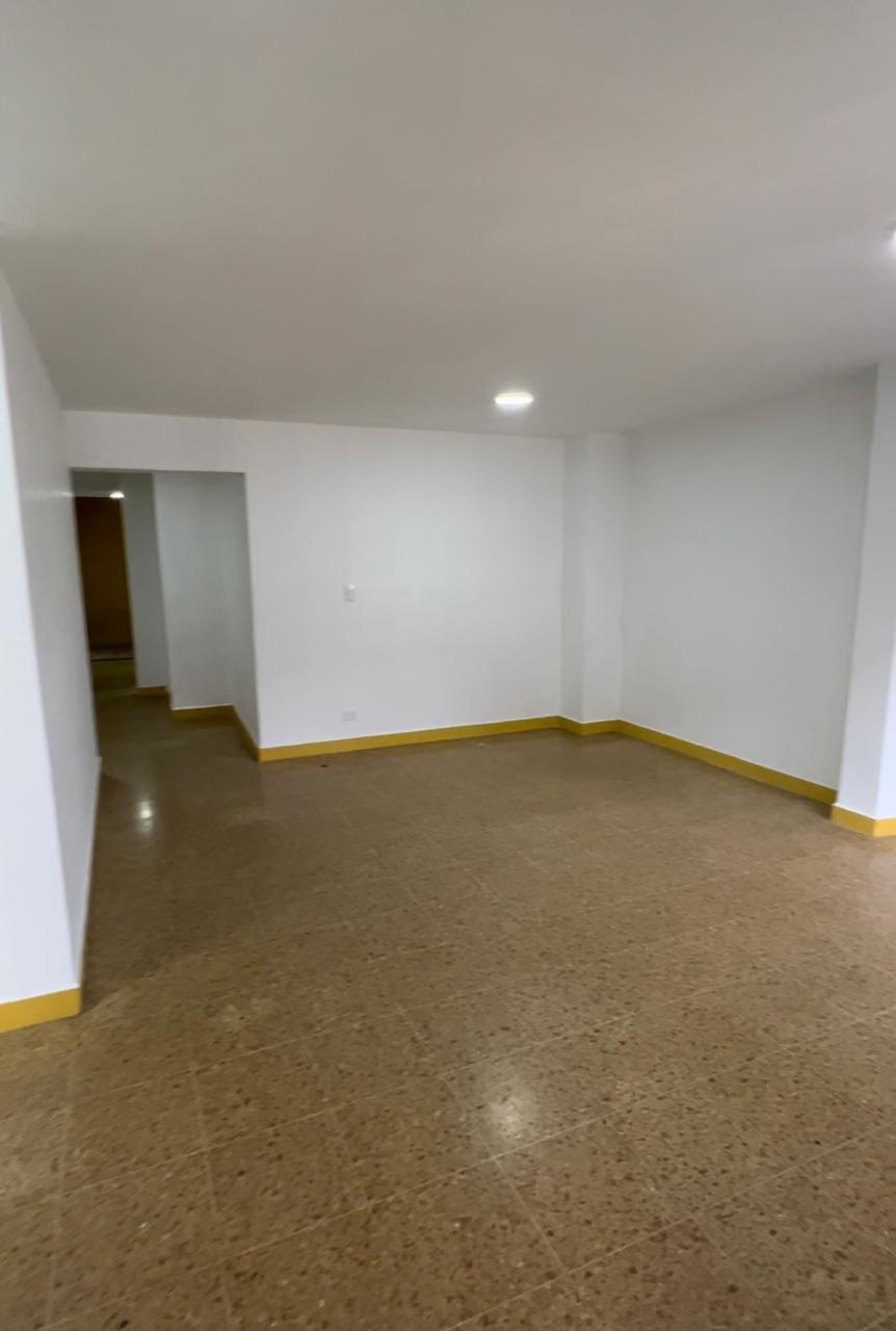 CAMPOAMOR-GUAYABAL, MEDELLÍN - CAVE01062