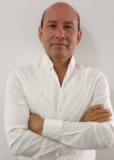 Antonio  López 