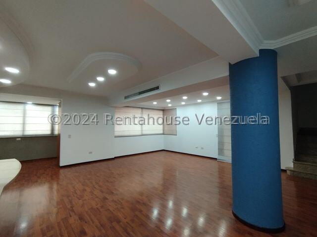 Apartamento ubicado en la Trigaleña Valencia Carabobo Venezuela Cod 26-2912 Eloisa 