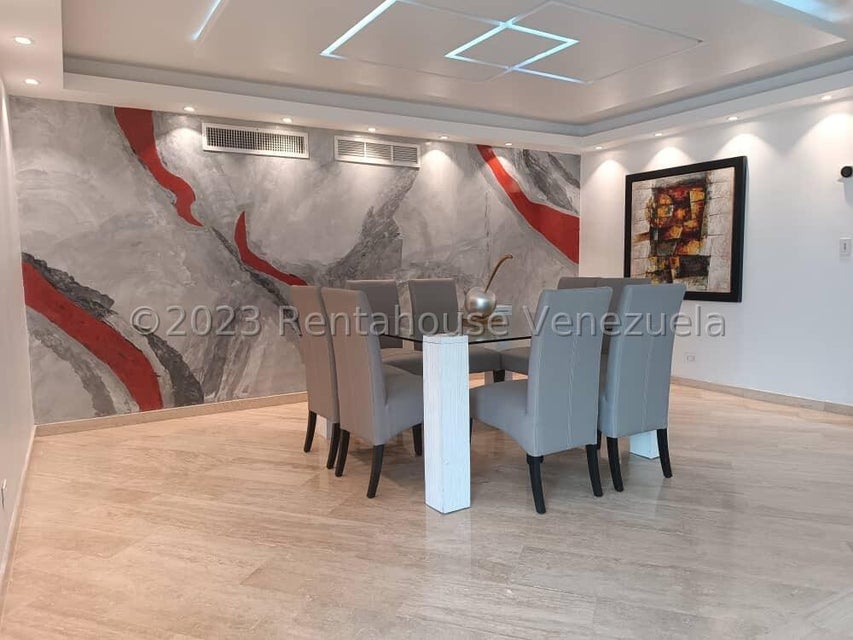 Casa en venta con excelente distribucion y alta revalorizacion ubicada en una de las mejores zonas de Valencia Carabobo Venezuela Cod 23-17051