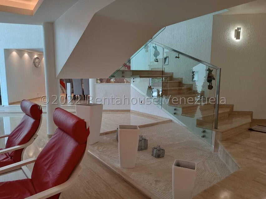Casa en venta con excelente distribucion y alta revalorizacion ubicada en una de las mejores zonas de Valencia Carabobo Venezuela Cod 23-17051