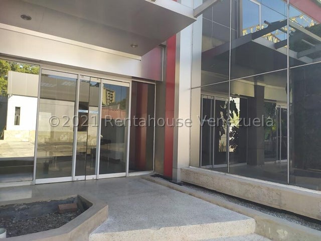 Edificio en venta ubicado en el Centro de Valencia Carabobo Cod 23-6383