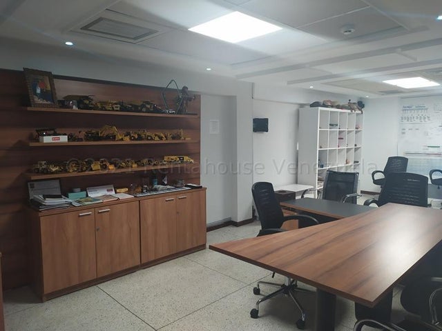 Edificio en venta ubicado en el Centro de Valencia Carabobo Cod 23-6383