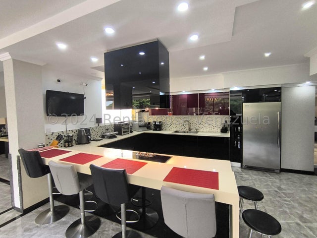 Hermosa casa espaciosa en venta en Prebo III Valencia Carabobo 2425821 P