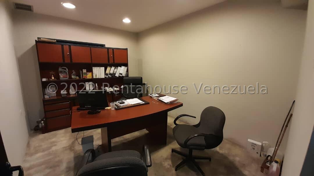 Galpon en venta con excelente Distribucion Ubicado en los Guayabitos Naguanagua Carabobo Venezuela cod 23-15399