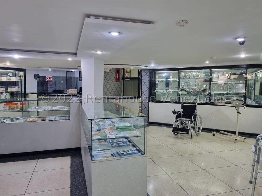 Edificio o Casa Medica en venta ubicada en los Colorados Valencia Carabobo Cod 22-23897