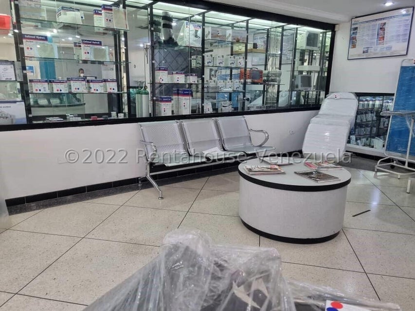 Edificio o Casa Medica en venta ubicada en los Colorados Valencia Carabobo Cod 22-23897