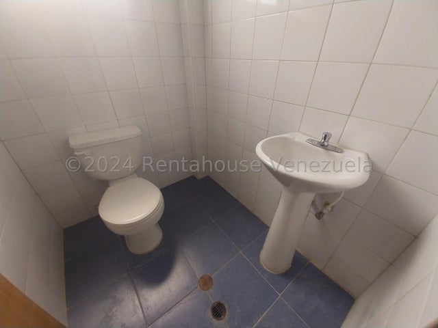 26-7822 Ofiicina de Alquiler en Zona Industrial Valencia