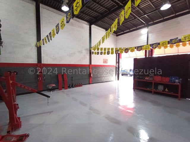 24-15009 En Venta Negocio del sector automotriz, multiservicios venta de repuestos San Blas 