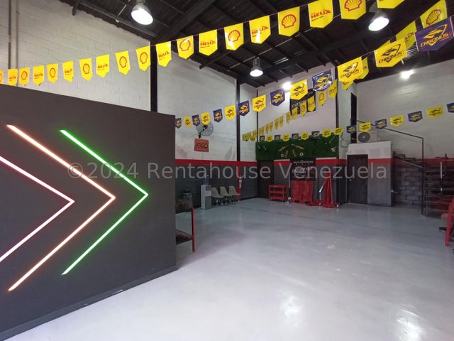 24-15009 En Venta Negocio del sector automotriz, multiservicios venta de repuestos San Blas 