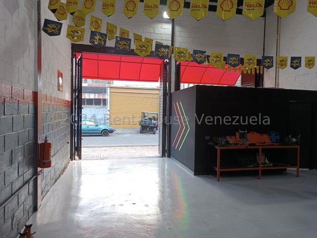 24-15009 En Venta Negocio del sector automotriz, multiservicios venta de repuestos San Blas 