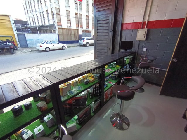 24-15009 En Venta Negocio del sector automotriz, multiservicios venta de repuestos San Blas 
