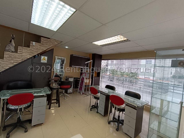 26-11356 Local Comercial Estetica en Venta C.C La Galeria Av Bolivar Norte