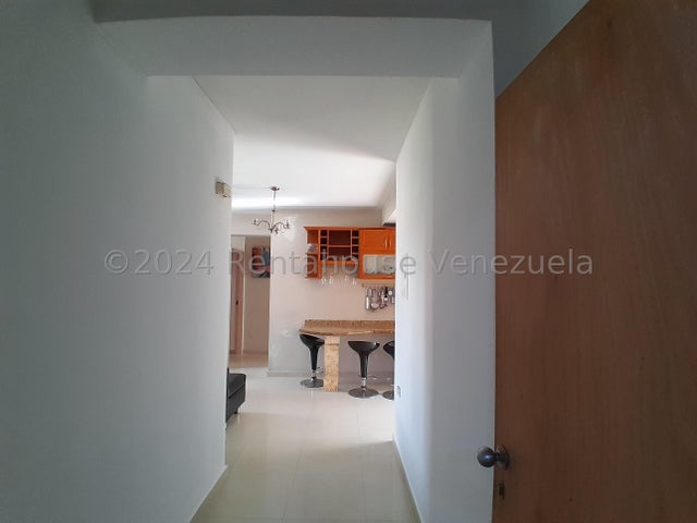 Apartamento en venta en Los Mangos Valencia Carabobo 2322859 P