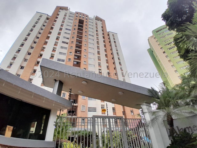 Apartamento en venta en Los Mangos Valencia Carabobo 2322859 P