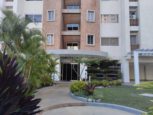 Apartamento en venta en Los Mangos Valencia Carabobo 2322859 P