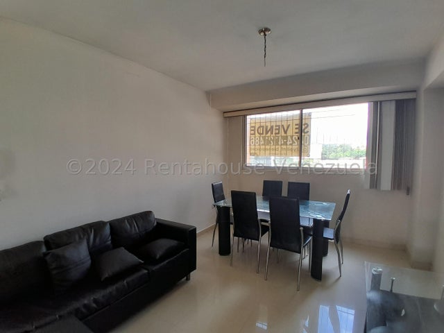 Apartamento en venta en Los Mangos Valencia Carabobo 2322859 P